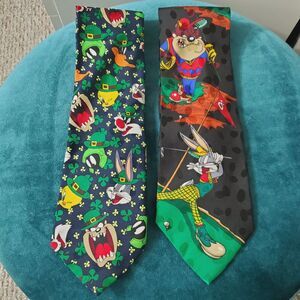 Lot of 2 Vintage Looney Tunes Neck Ties Golf St Pattys Bugs Bunny Taz Devil 1994